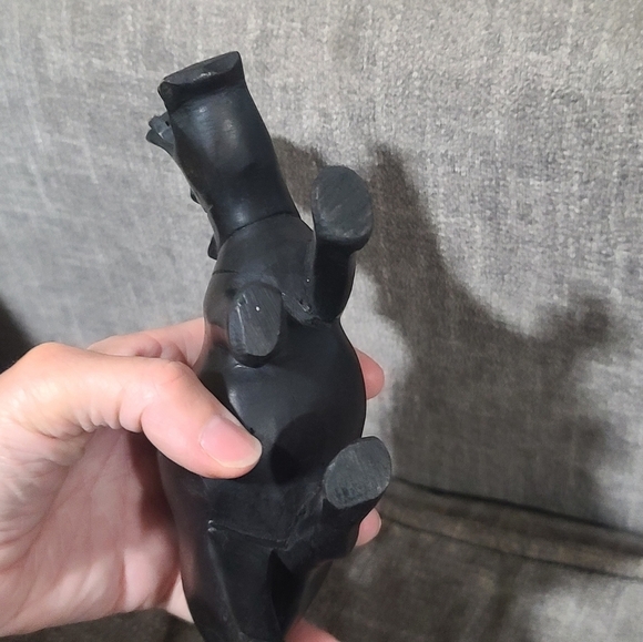 2 hand carved wooden vintage hippos - Picture 13 of 15